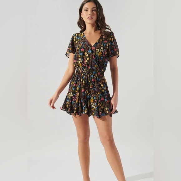 Sugarlips Midnight Countryside Babygirl Romper size 3X like new - Picture 1 of 16